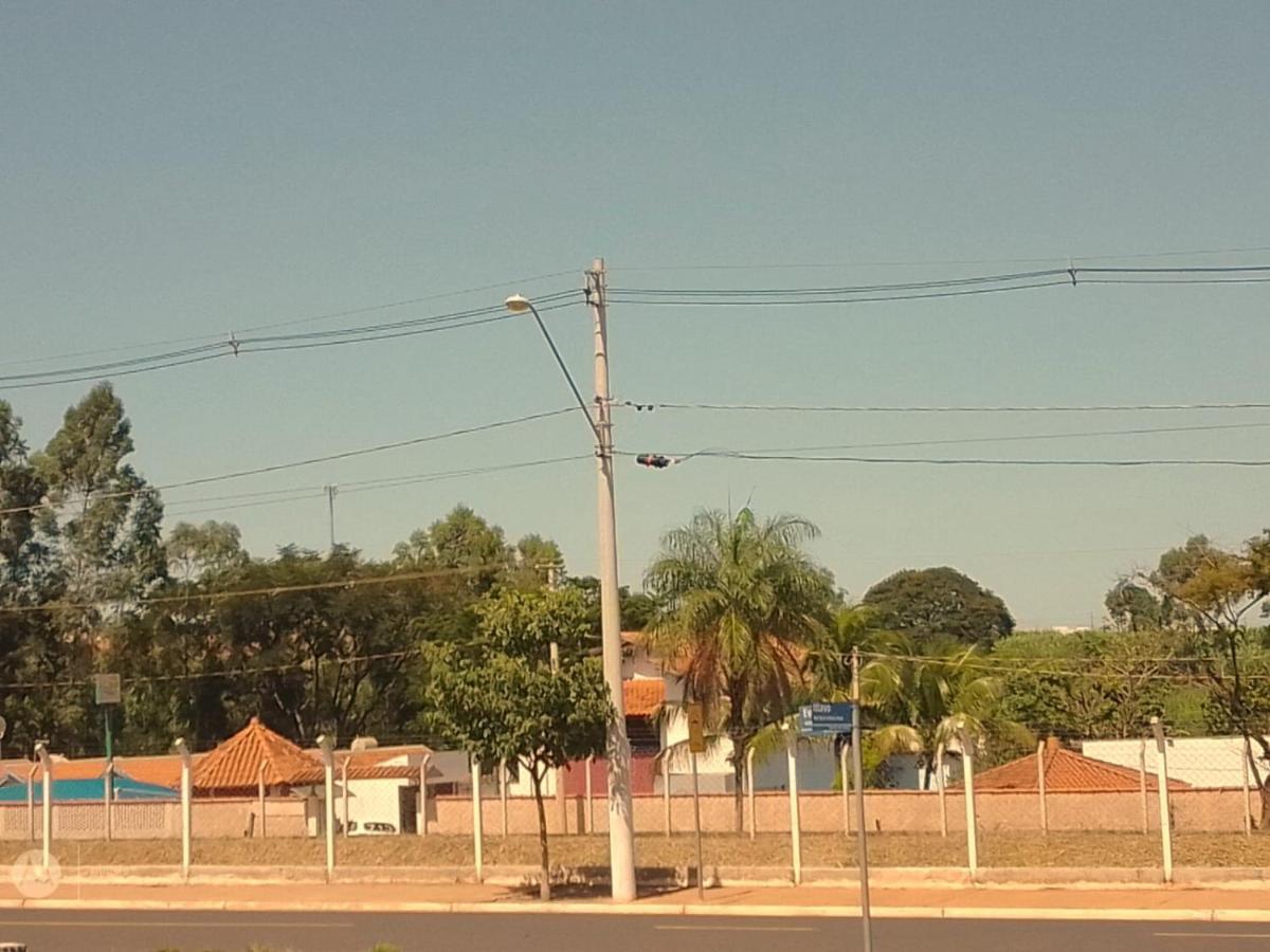 Pousada Primavera Olimpia-Sp Proximo Ao Termas Dos Laranjais Extérieur photo